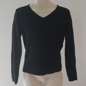 Old Navy Black V-Neck Long Sleeve Sweater Size L